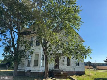 7382 BULLBEGGER ROAD, OAK HALL, VA 23416