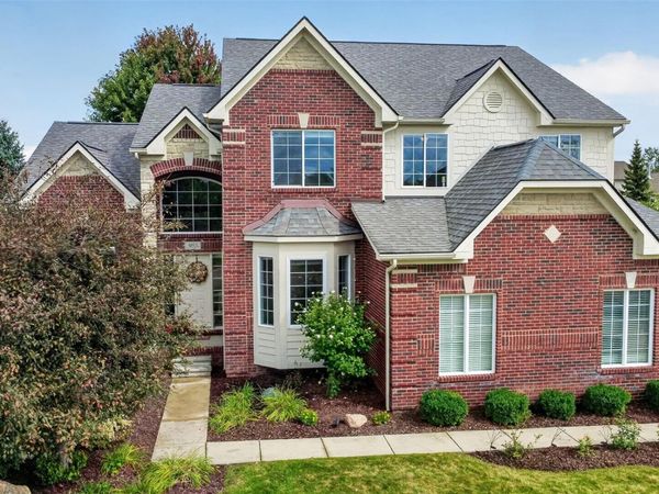 953 Westlake Avenue, Oxford Township, Mi 48371