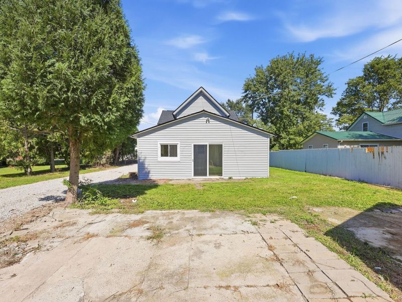 8935 Lilly Chapel Road, West Jefferson, OH 43162 Photo 6