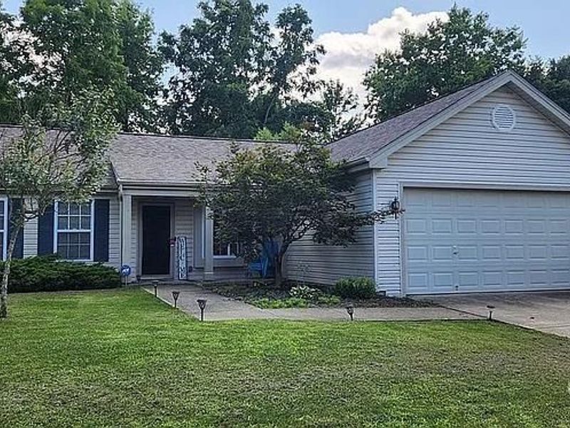 1567 Apple Tree Drive, Amelia, OH 45102 Photo 1