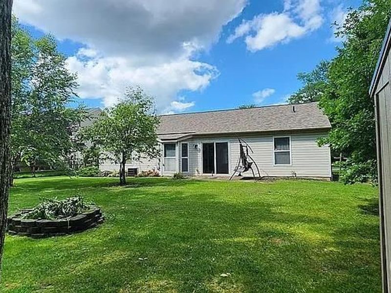1567 Apple Tree Drive, Amelia, OH 45102 Photo 5