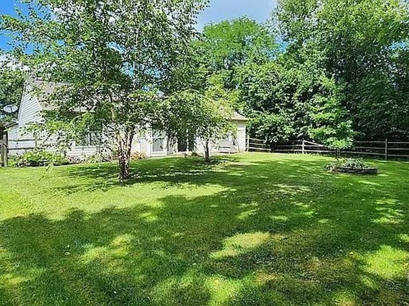 1567 Apple Tree Drive, Amelia, OH 45102 Photo 6