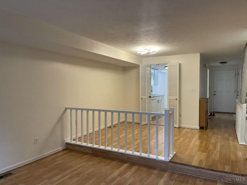 10905 Barrington Court, Sycamore Township, OH 45242 Photo 7