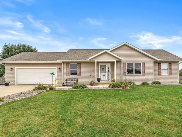 65807 New Dawn Avenue, Goshen, IN 46528