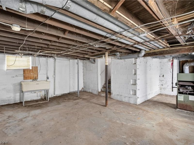 11812 Angelus Avenue , Cleveland, OH 44105 Photo 25