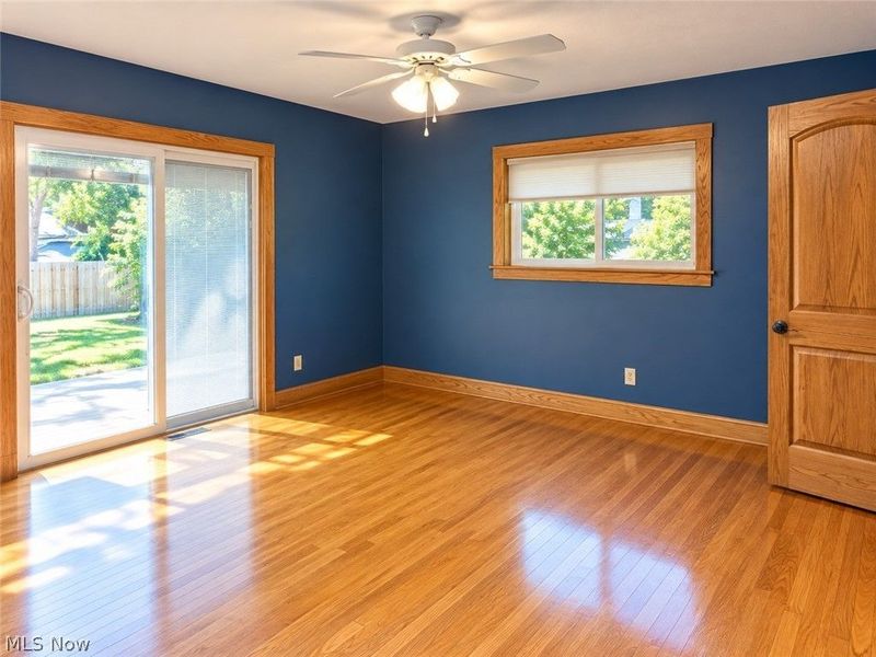 10869 Lafayette Drive , Parma Heights, OH 44130 Photo 12