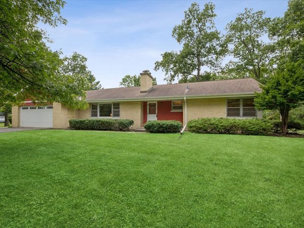 3460 W Mardan Drive, Long Grove, IL 60047