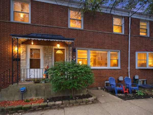 1903 W Sunnyside Avenue, Chicago, IL 60640