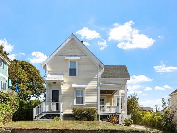 37 Hartz St, Gloucester, MA 01930