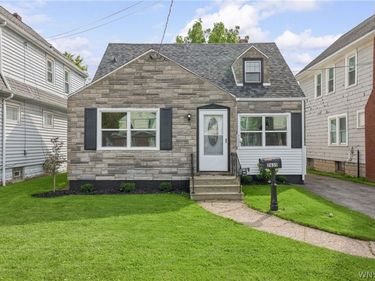 2635 Porter Road, Niagara Falls, NY 14305