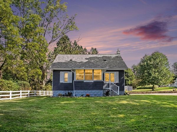 7632 Northland Drive NE, Rockford, MI 49341
