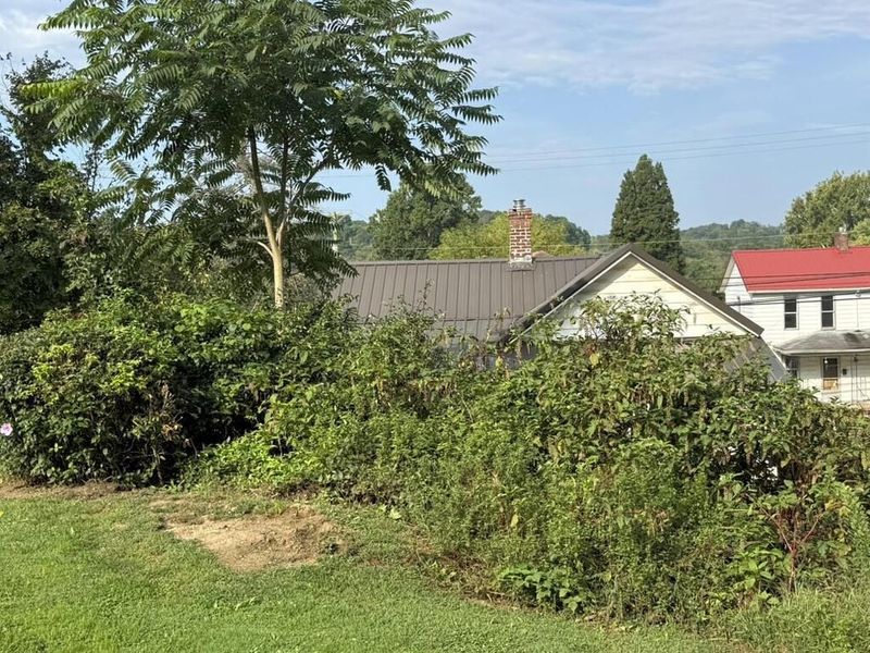 310 S State Street , Crooksville, OH 43731 Photo 10