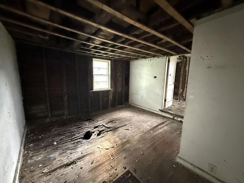 310 S State Street , Crooksville, OH 43731 Photo 15