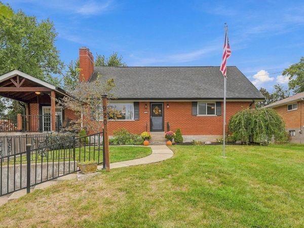 920 Sunglow, Villa Hills, KY 41017