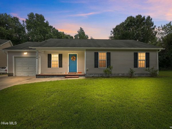 106 Republic Court , Jacksonville, NC 28540