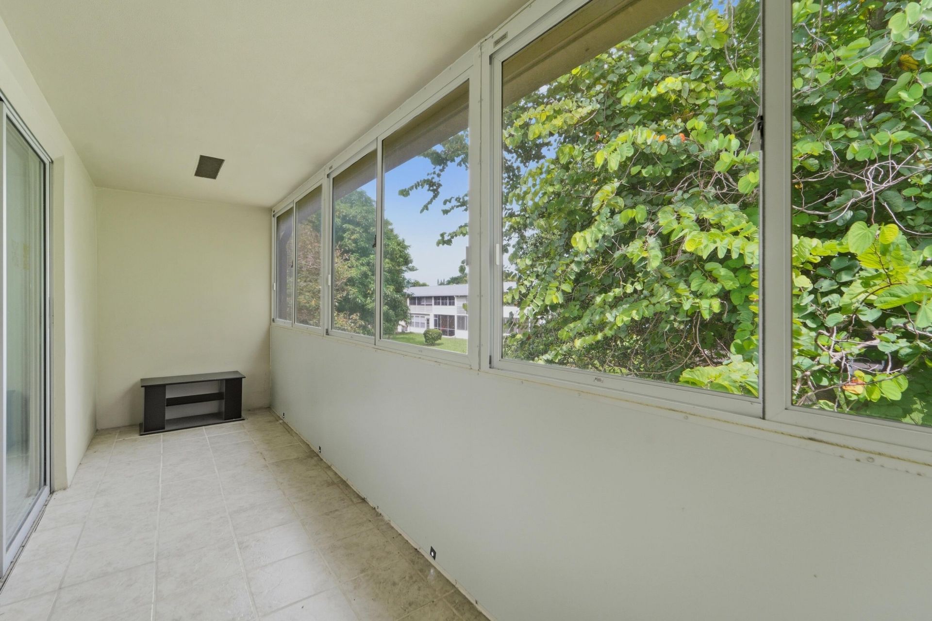 173 Kent J, West Palm Beach, FL 33417 Photo