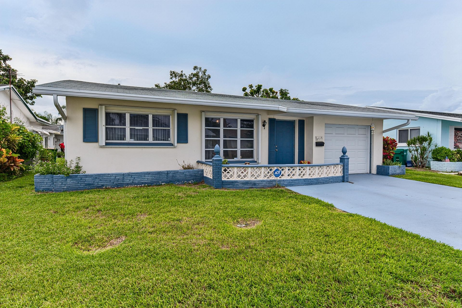 5717 NW 65th Way, Tamarac, FL 33321 Photo
