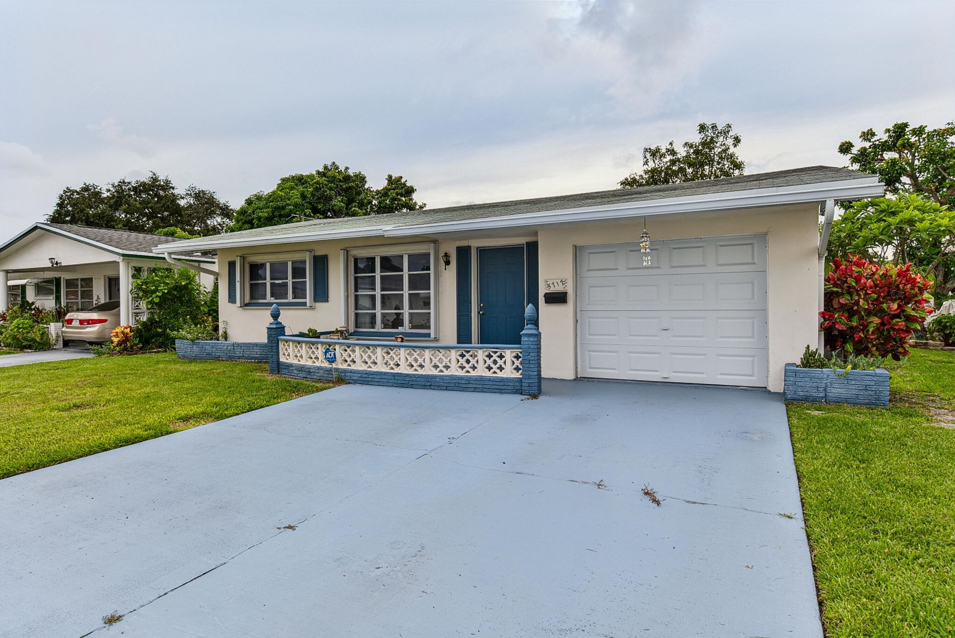 5717 NW 65th Way, Tamarac, FL 33321 Photo