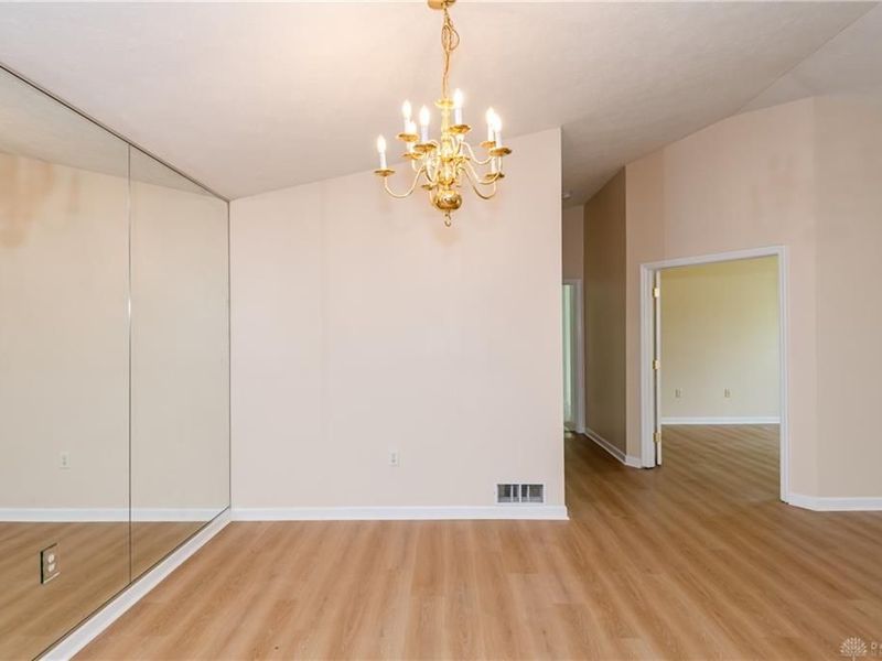 2640 Netherland, Unit 206, Beavercreek, OH 45431 Photo 17