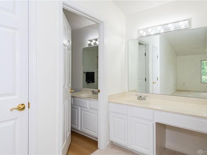 2640 Netherland, Unit 206, Beavercreek, OH 45431 Photo 22