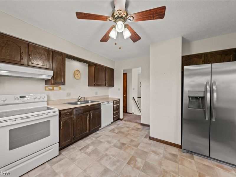 1901 Pleasant Valley Road , Streetsboro, OH 44241 Photo 12
