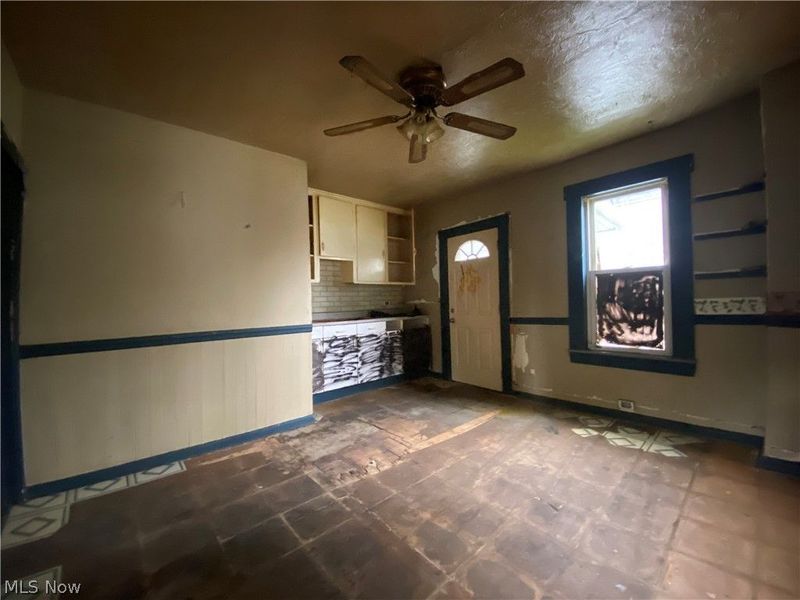 3661 E 59th Street, Cleveland, OH 44105 Photo 10