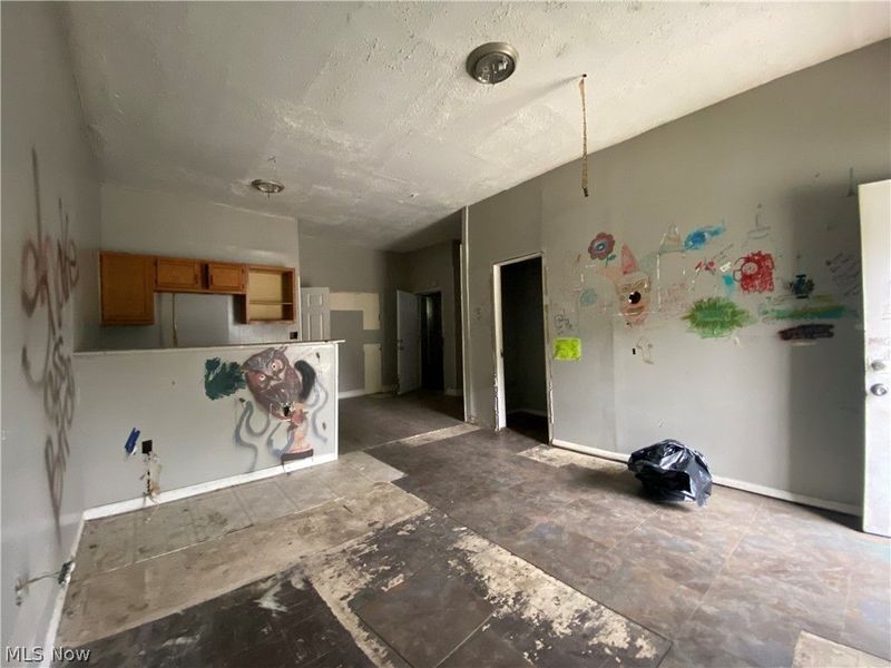 3661 E 59th Street, Cleveland, OH 44105 Photo 12