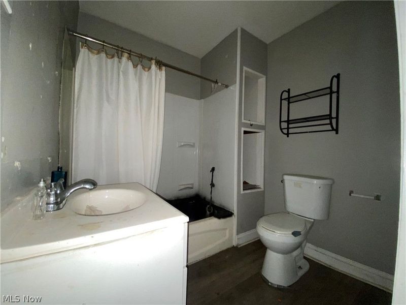 3661 E 59th Street, Cleveland, OH 44105 Photo 17