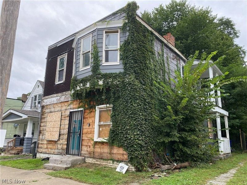 3661 E 59th Street, Cleveland, OH 44105 Photo 3