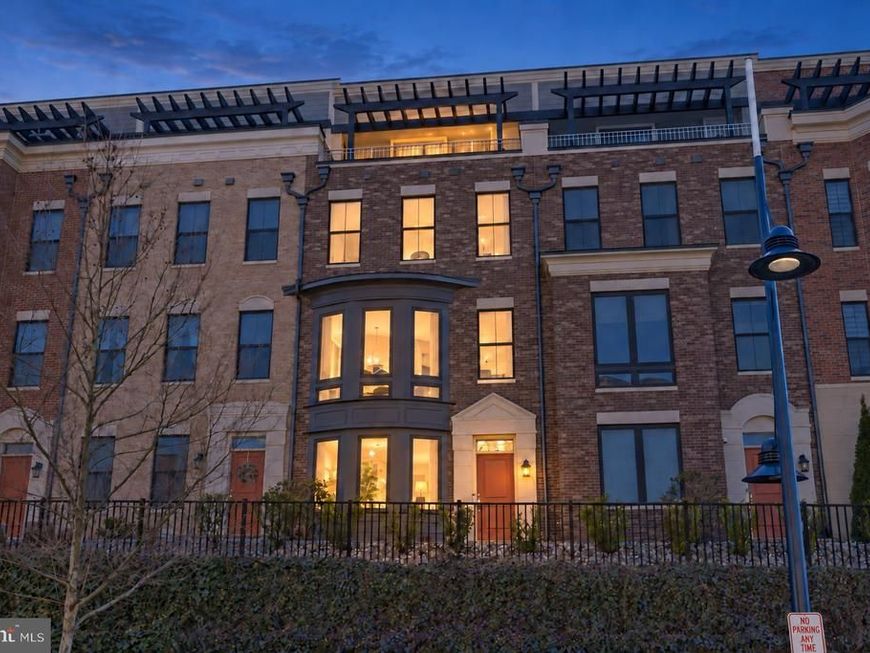 504 Riversail Lane, Unit 436, Oxon Hill, MD 20745 Main Photo