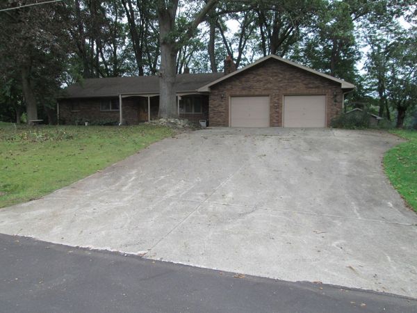 6356 Scherr Road, Berrien Springs, MI 49103
