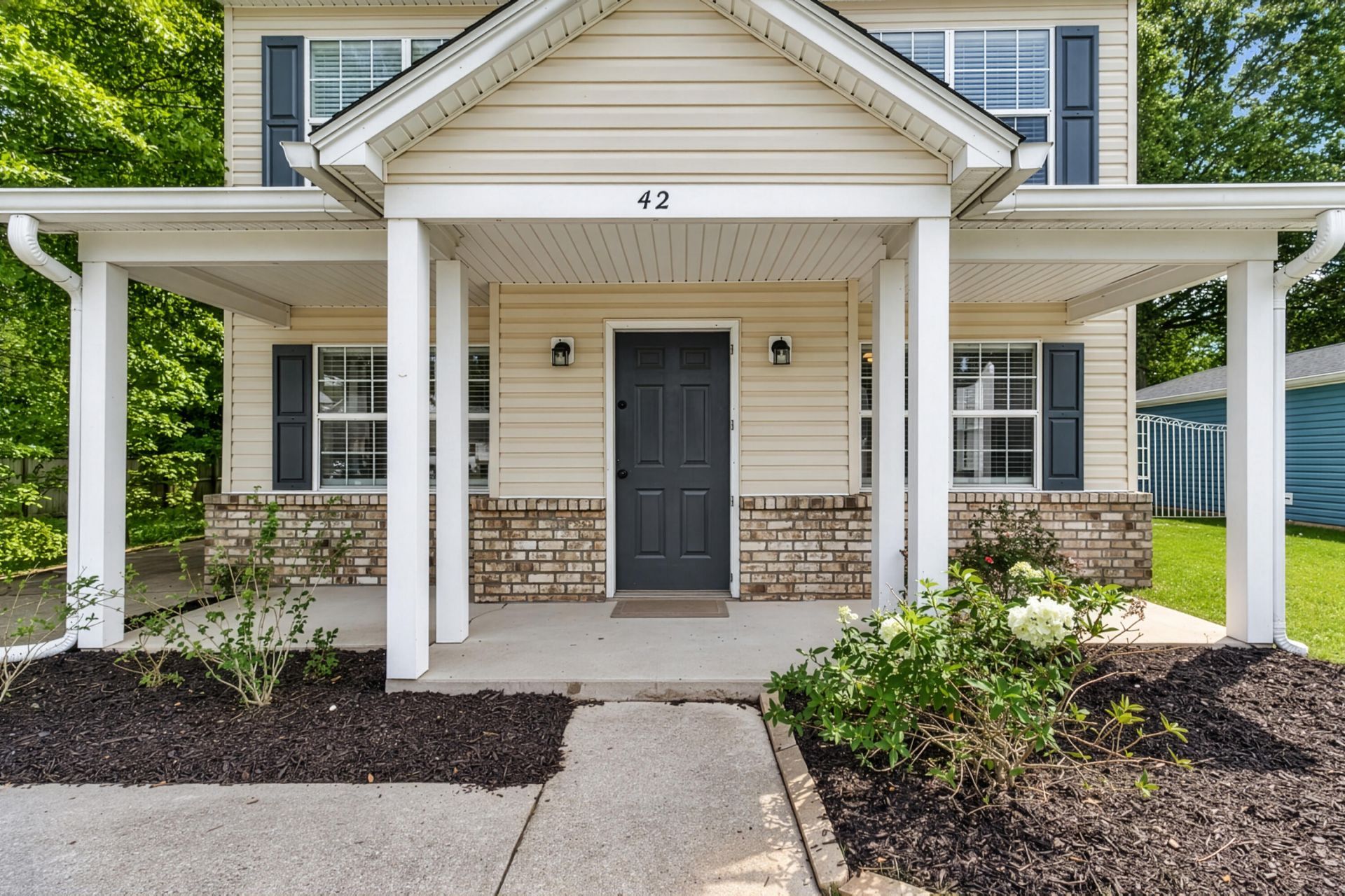 42 Woodleaf Court Photo 13