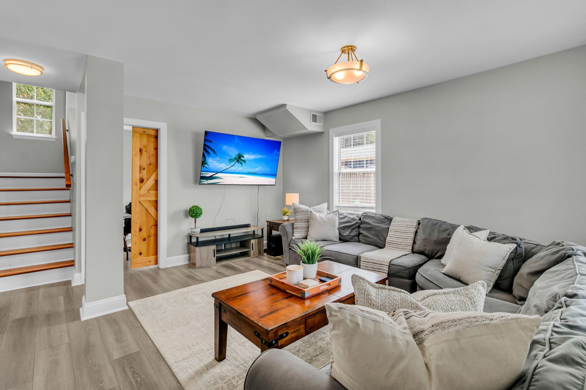 42 Woodleaf Court Photo 15