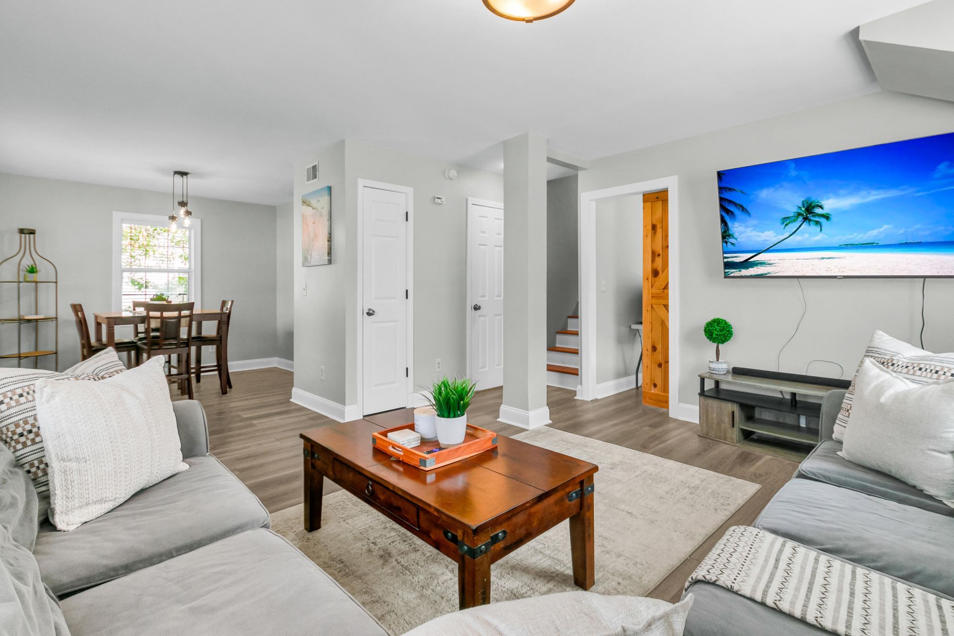 42 Woodleaf Court Photo 18