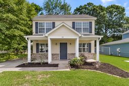 42 Woodleaf Court photo 4