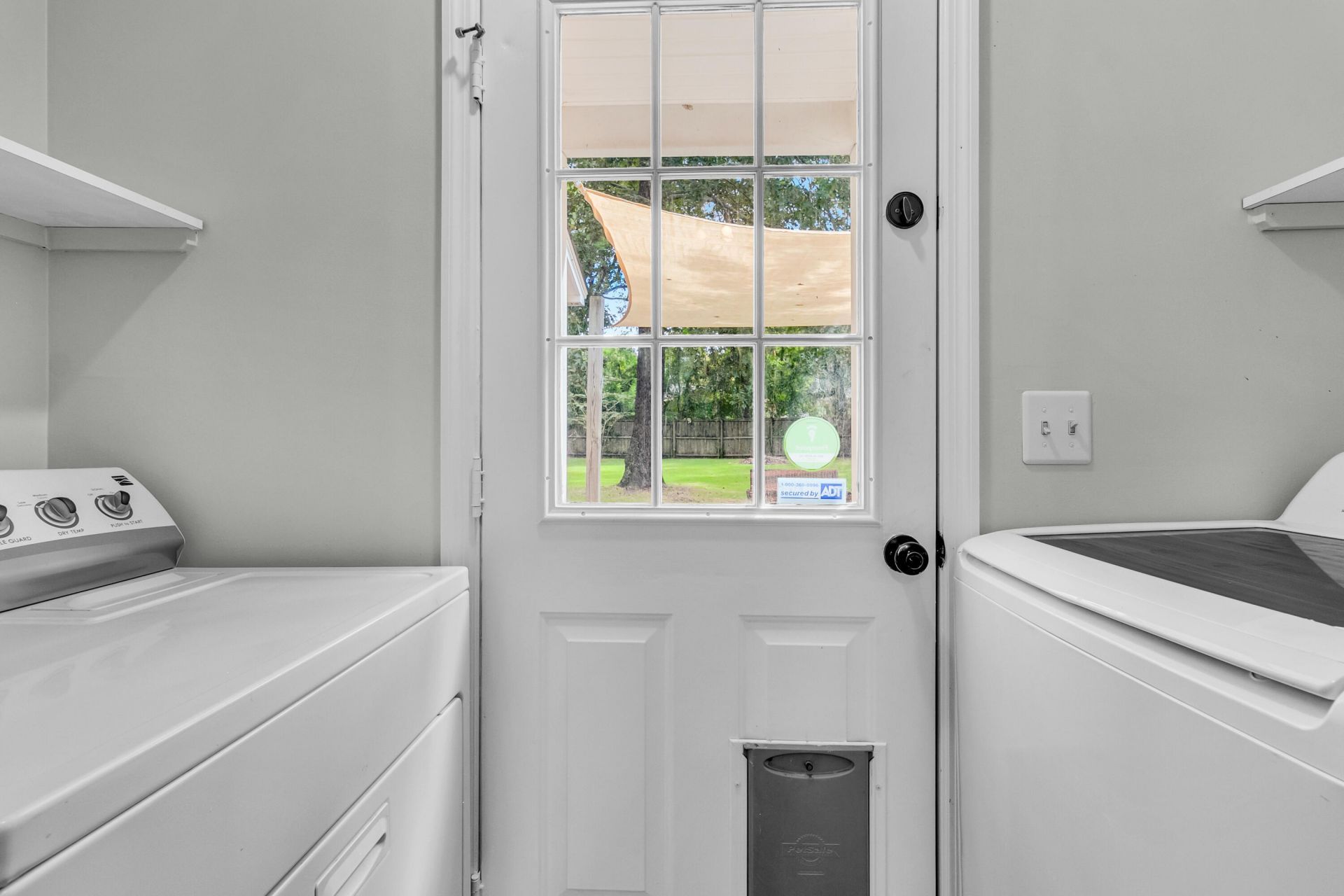 42 Woodleaf Court Photo 27