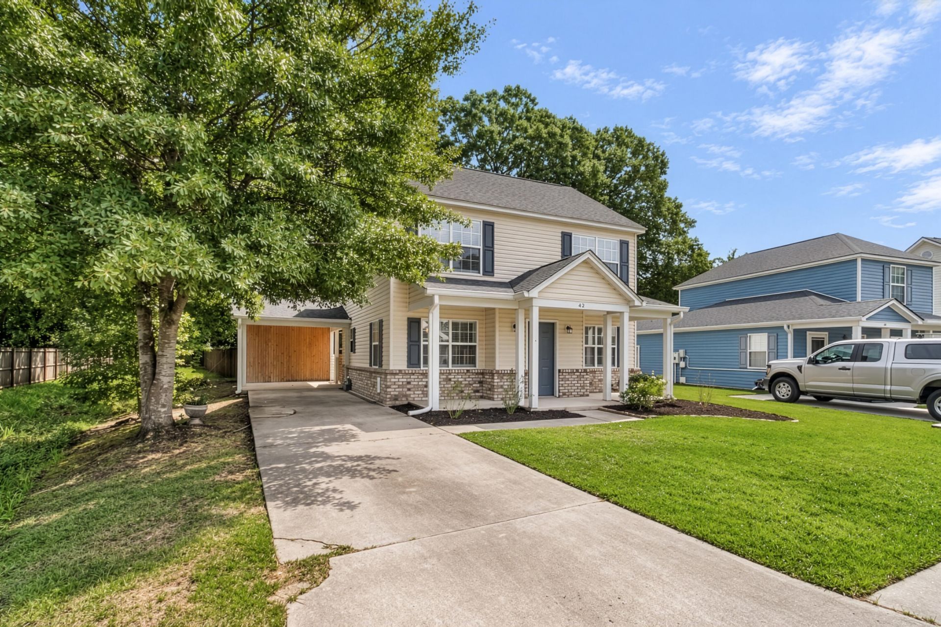 42 Woodleaf Court Photo 8