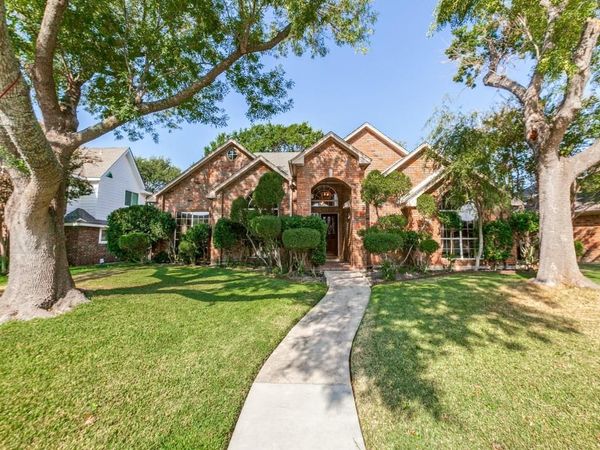 6701 Biltmore Place, Plano, TX 75023