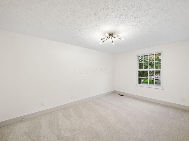 5925 Muncie Court , Dublin, OH 43017 Photo 38