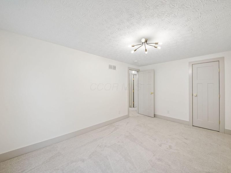 5925 Muncie Court , Dublin, OH 43017 Photo 39