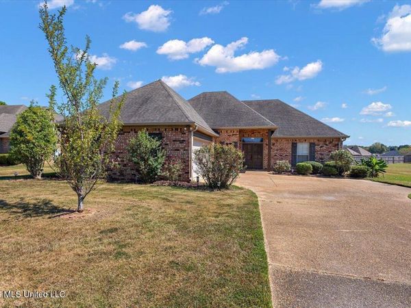 1022 Trinity Drive, Madison, MS 39110