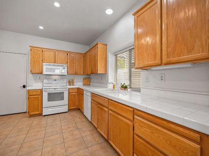100 Brightstone Cir, Folsom, CA 95630 Photo
