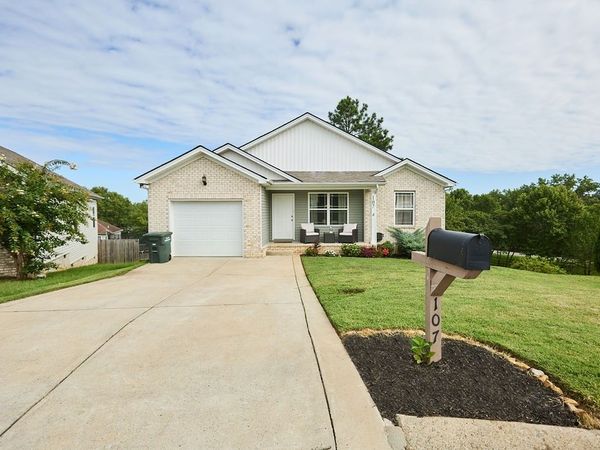 107 Sage Dr , Springfield, TN 37172