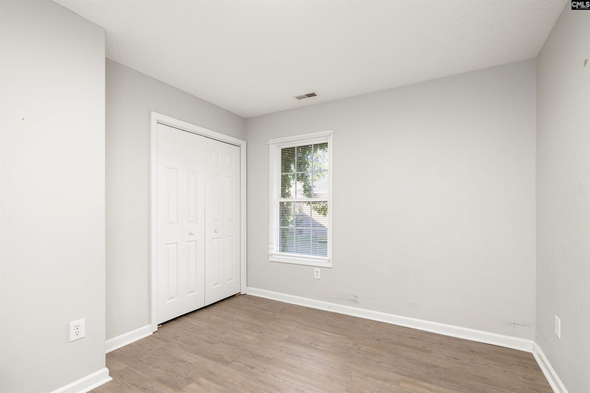 2207 Darmouth Drive  Photo 12