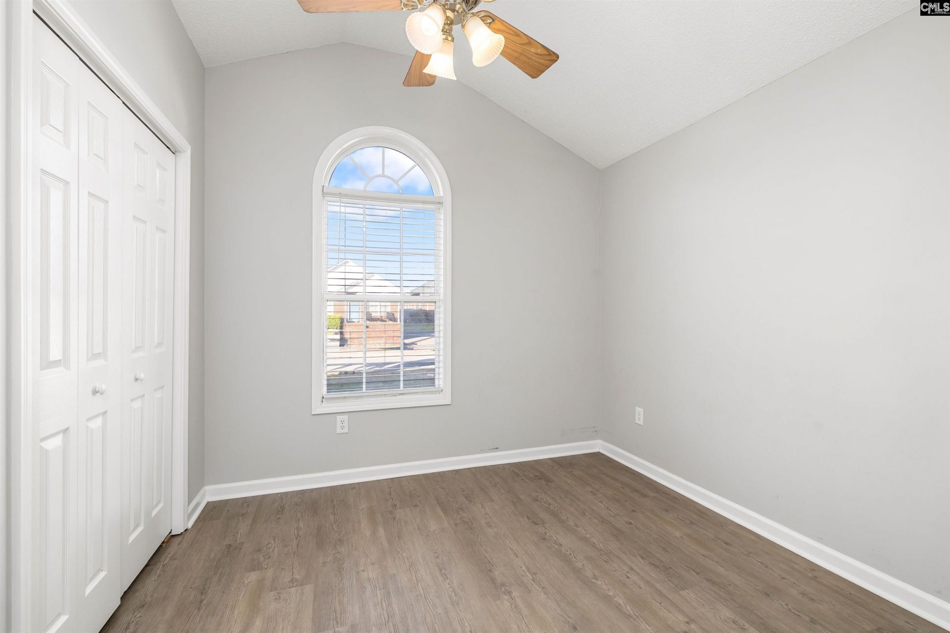 2207 Darmouth Drive  Photo 16