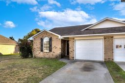 2207 Darmouth Drive  photo 4