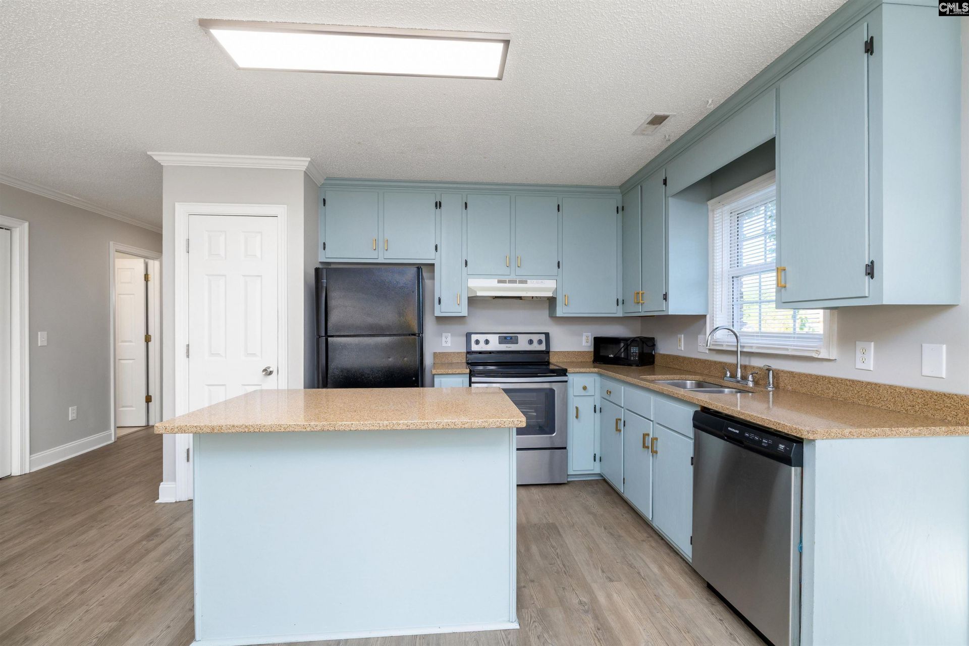2207 Darmouth Drive  Photo 5