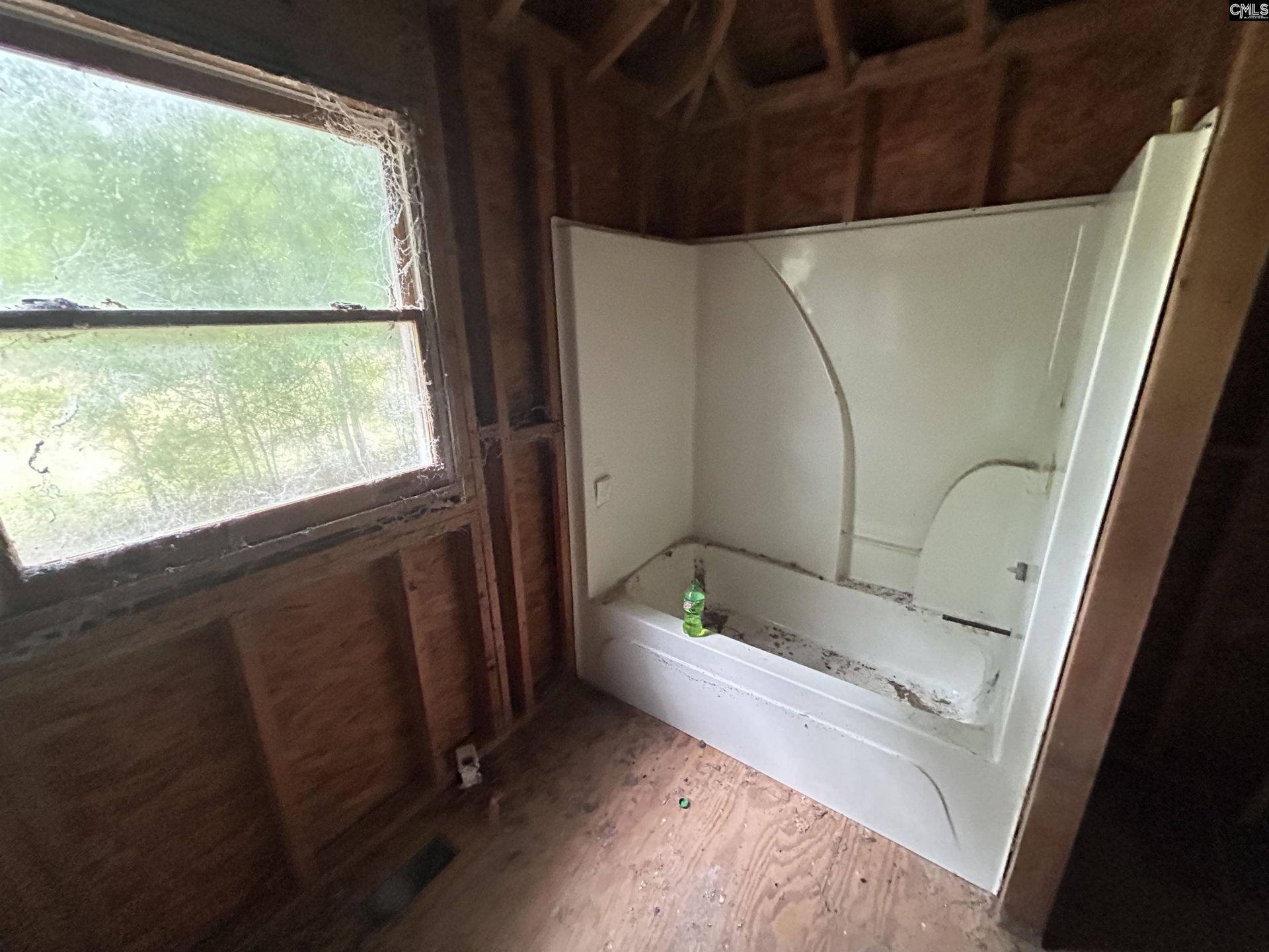 121 Northlake Drive  Photo 23