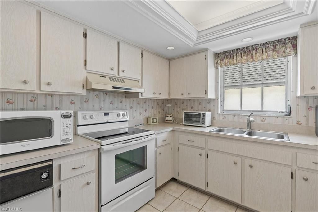 Please Call For Address, Unit D31, Naples, FL 34113 Photo