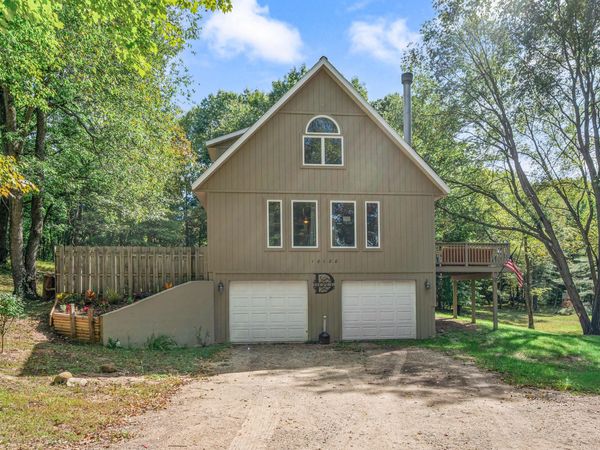 10120 Crazy Horse Trail, Stanwood, MI 49346